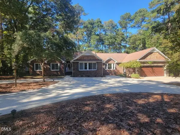 335 Sprunt Drive, Clinton, NC 28328