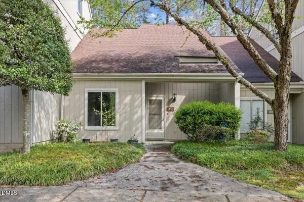 4101 Five Oaks Drive #40, Durham, NC 27707