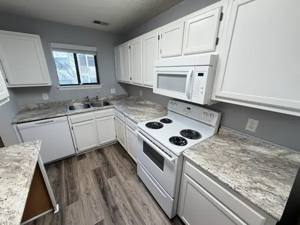 600 Audubon Lake Drive #6b22, Durham, NC 27713