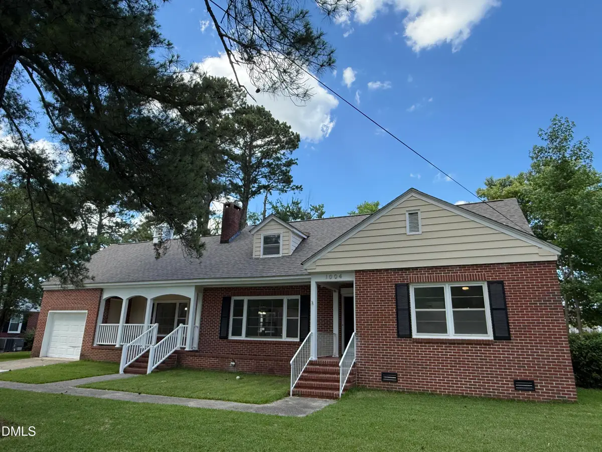 1004 W Divine Street, Dunn, NC 28334 - Image #1