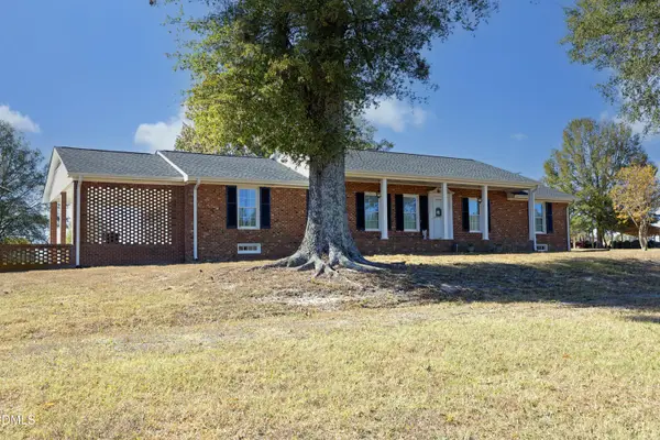 1067 Mccray Road, Burlington, NC 27217