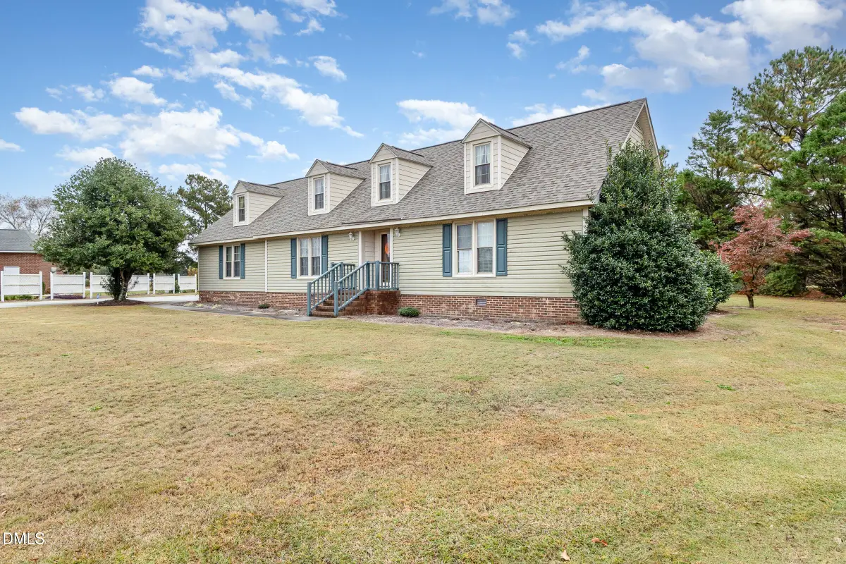 390 Sandy Ridge Road, Dunn, NC 28334 - Image #1