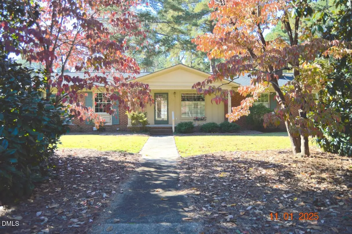 102 E Stevens Street, Smithfield, NC 27577 - Image #1