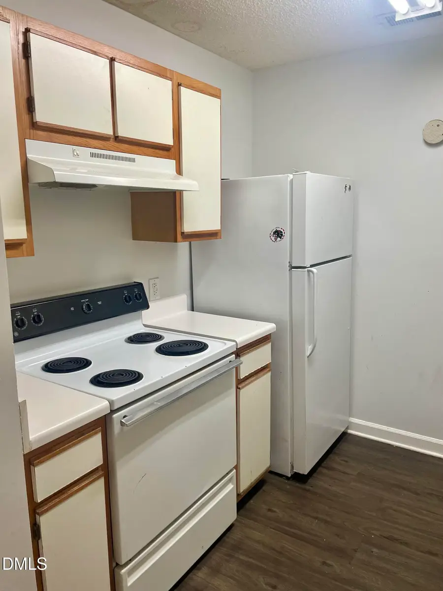 303 Smith Level Road #C12, Chapel Hill, NC 27516 - Image #3