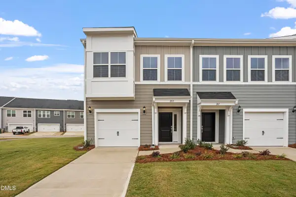 203 Central Townes Way #320, Raleigh, NC 27603