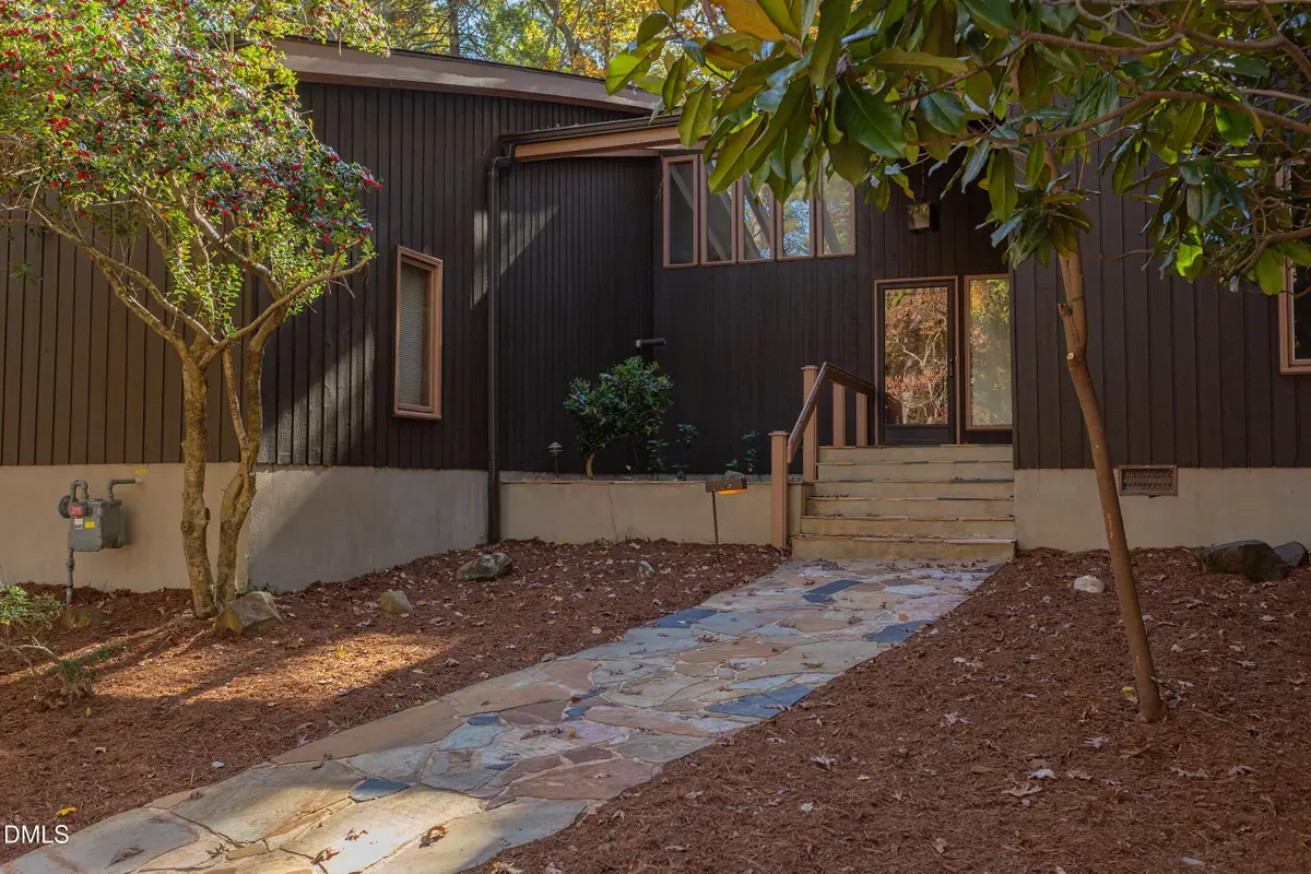 645 Wellington Drive, Chapel Hill, NC 27514 - Image #1