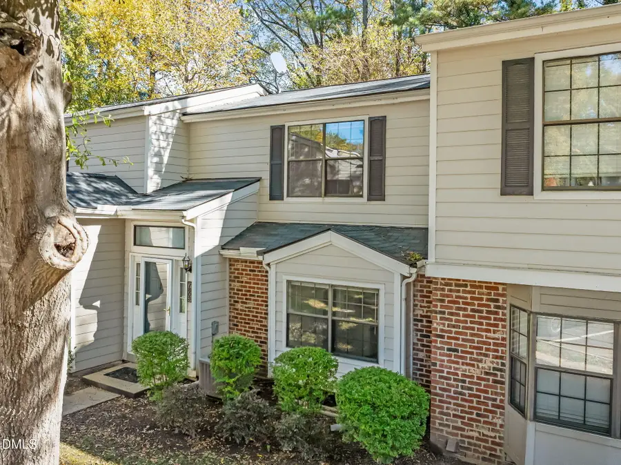7803 Falcon Rest Circle Circle, Raleigh, NC 27615 - Image #3