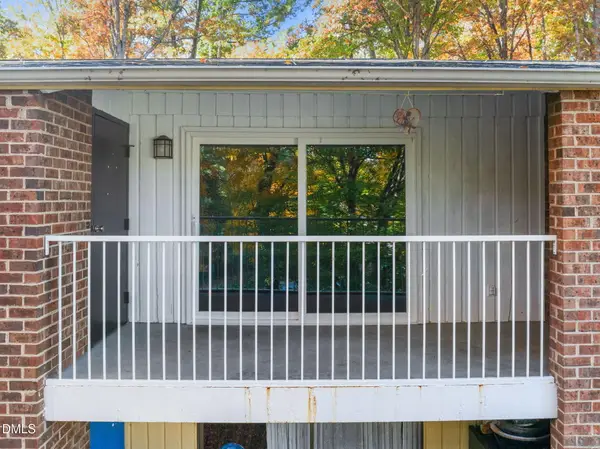 1130 Schaub Drive #J, Raleigh, NC 27606