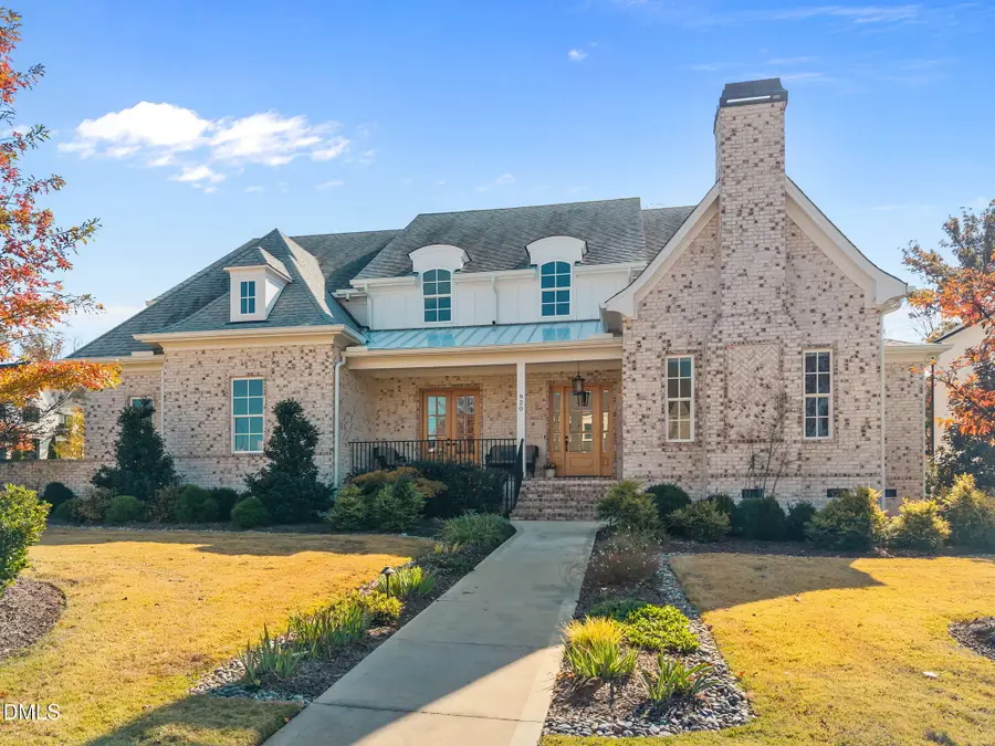 920 Regent Oak Drive, Cary, NC 27519 - Image #2