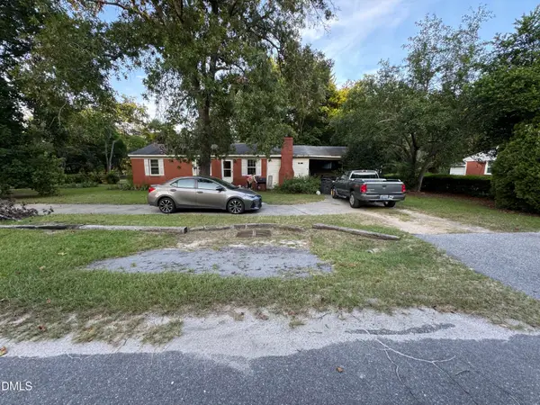 2205 Dixie Trail, Fayetteville, NC 28306