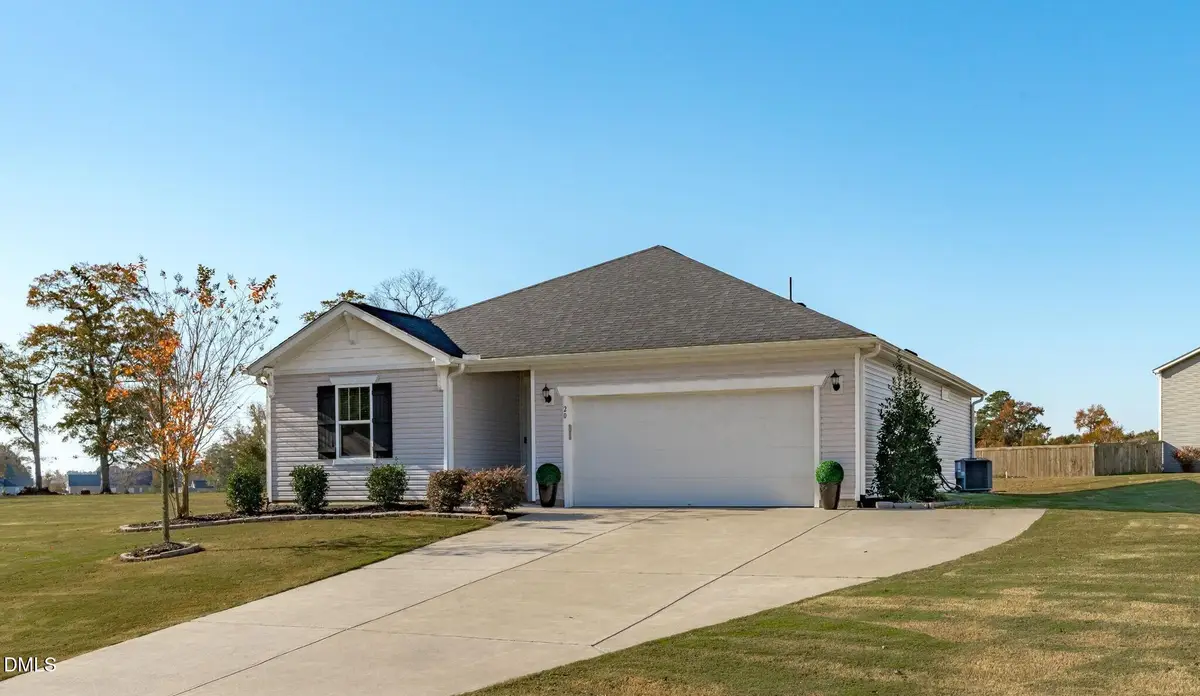 20 White Quartz Place, Fuquay Varina, NC 27526 - Image #1