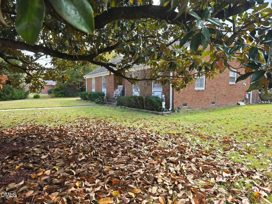 1735 Meadowbrook Lane W, Wilson, NC 27893 - Image #2