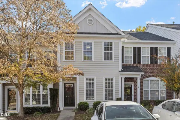 5710 Corbon Crest Lane, Raleigh, NC 27612