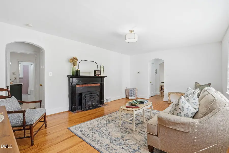 305 N Elm Street, Louisburg, NC 27549 - Image #3