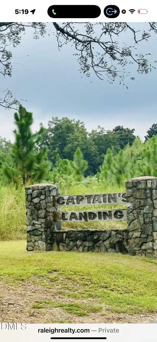 1 Natchez Trace, Fuquay Varina, NC 27526