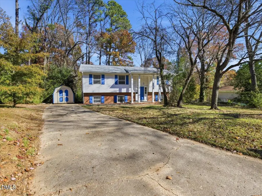 806 Oakley Court, Cary, NC 27511 - Image #3