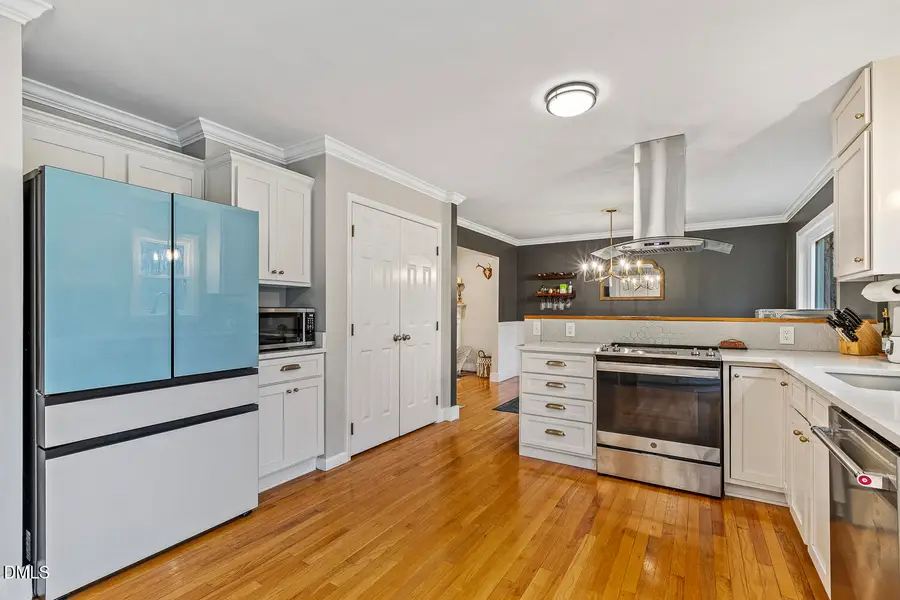 104 Trailwood Court, Chapel Hill, NC 27516 - Image #3