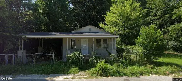 116 Enoch Avenue, Fayetteville, NC 28301