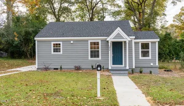 1909 Overlook Drive, Fayetteville, NC 28301