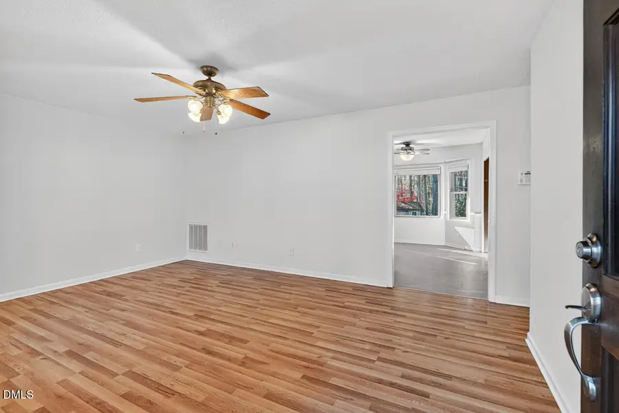 905 Pond Street, Clayton, NC 27520 - Image #3