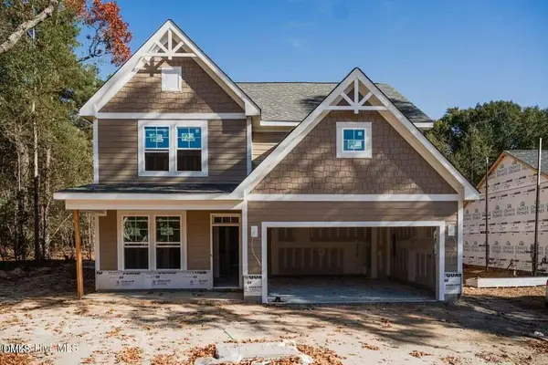 221 Telluride Court, Aberdeen, NC 28315