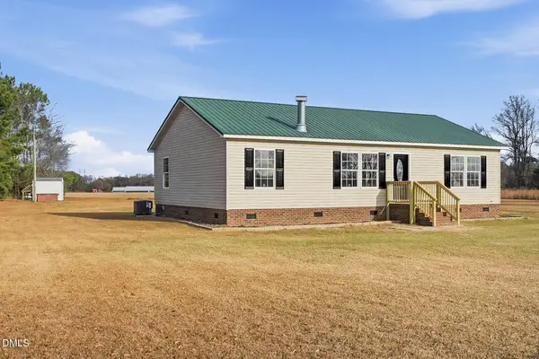762 Share Cake Road, Clinton, NC 28328