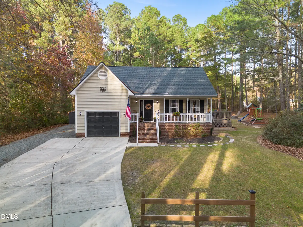 137 Dewar Street, Fuquay Varina, NC 27526 - Image #1