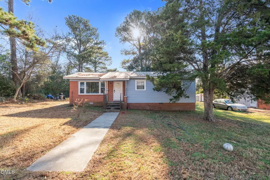 895 Sommers Street, Sanford, NC 27330 - Image #2