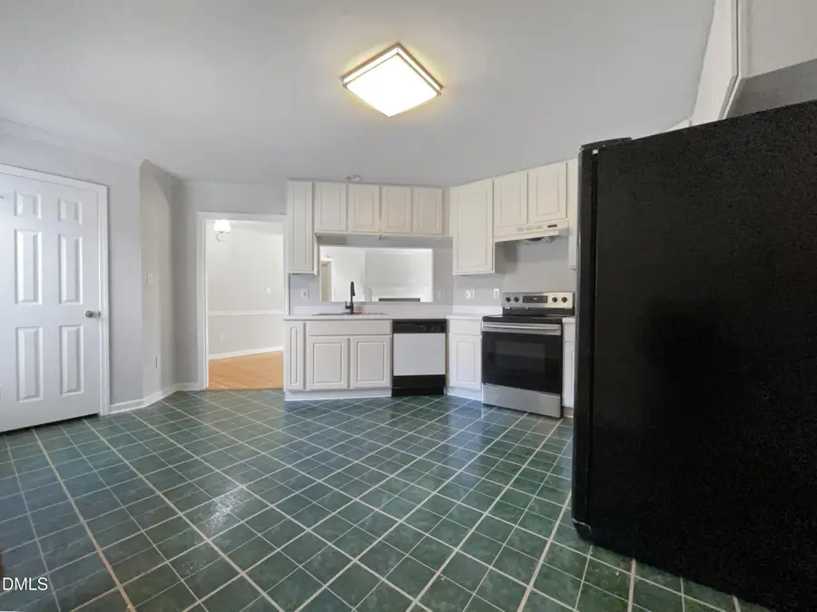 2001 Belford Drive, Sanford, NC 27330 - Image #2