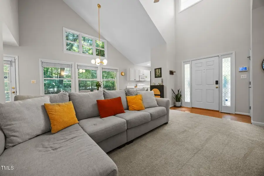 305 Mcgregor Drive #Unit B, Chapel Hill, NC 27514 - Image #2