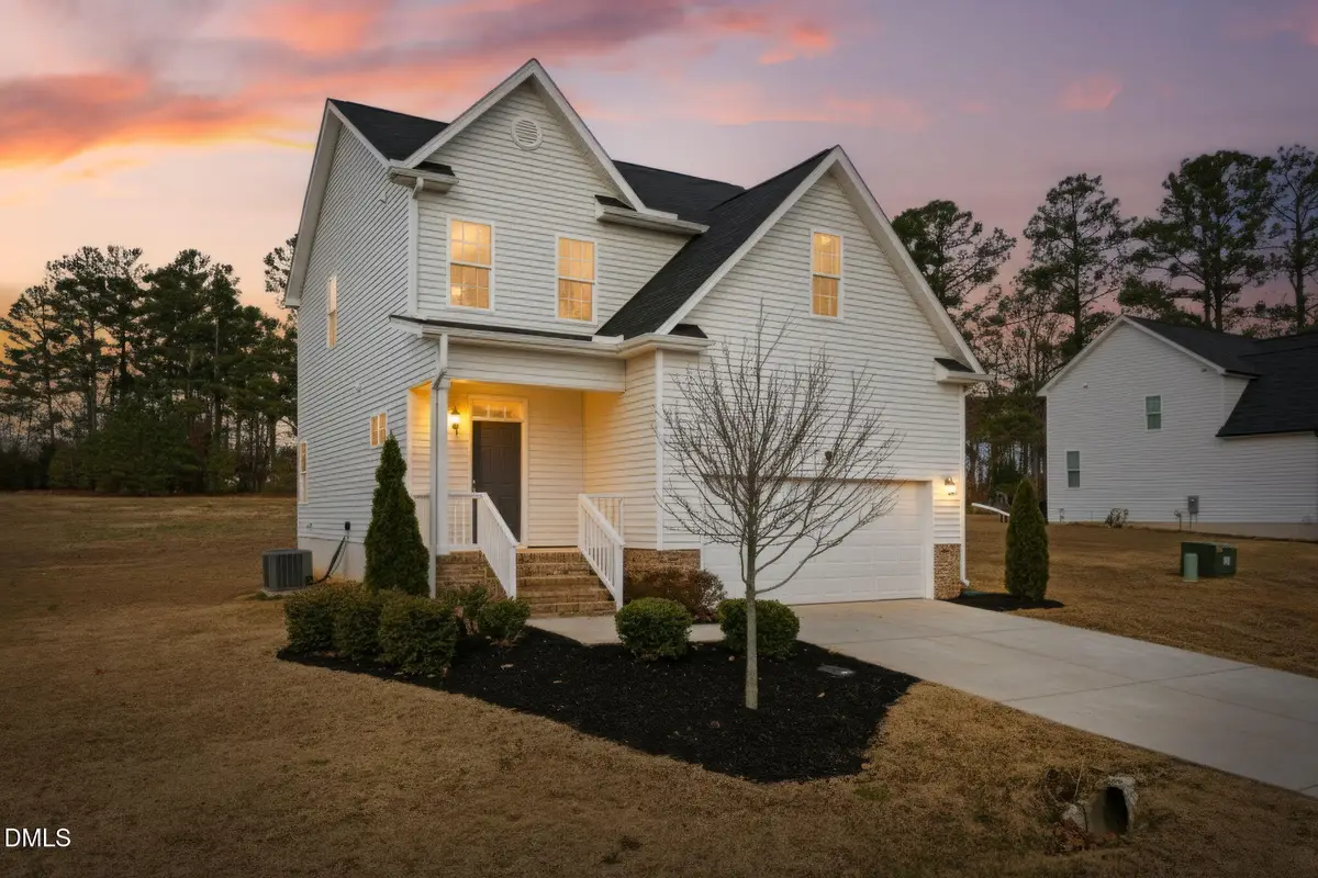 48 Weathervane Drive, Zebulon, NC 27597 - Image #1