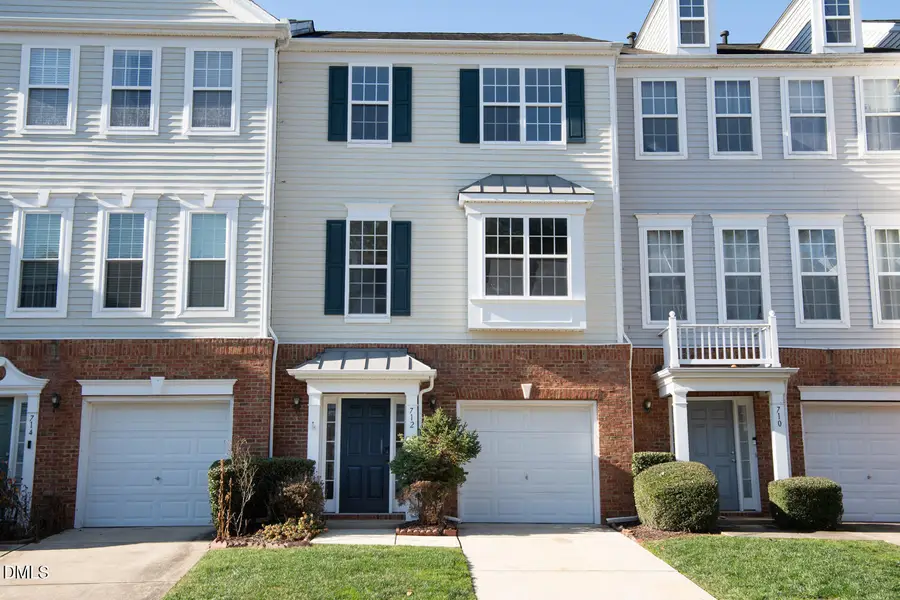 712 Sutter Gate Lane, Morrisville, NC 27560 - Image #3