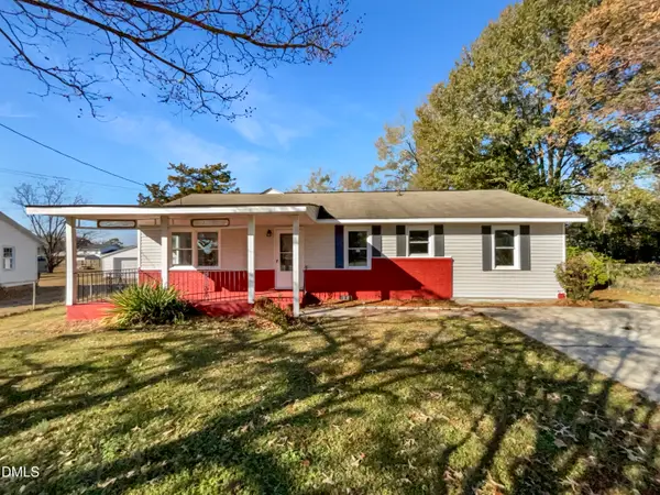 5142 Meadowbrook Drive, Fayetteville, NC 28304