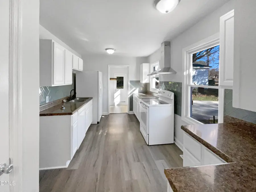 5142 Meadowbrook Drive, Fayetteville, NC 28304 - Image #2