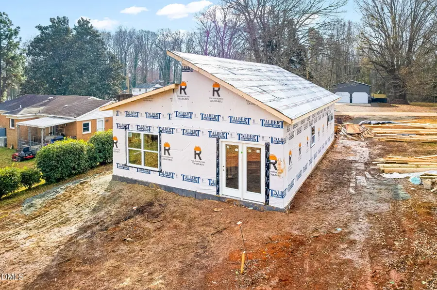 606 W Lee Street, Mebane, NC 27302 - Image #3