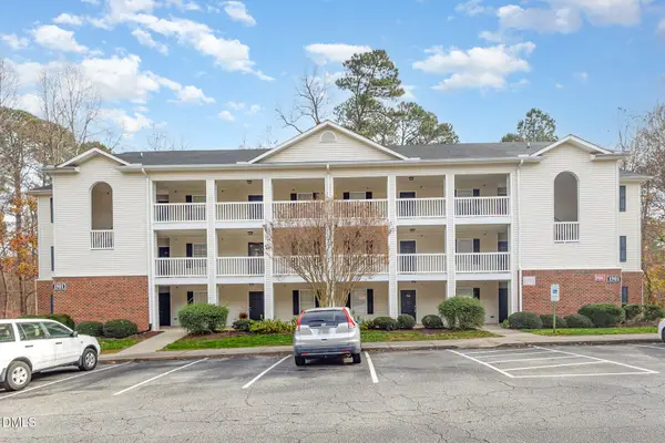 1901 Trailwood Heights Lane #204, Raleigh, NC 27603