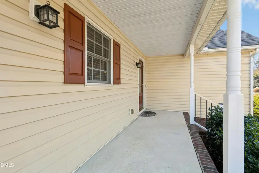 160 Glenmore Circle, Youngsville, NC 27596 - Image #2