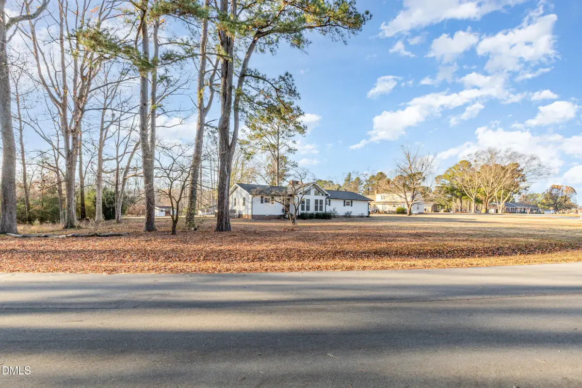 200 Hermitage Lane, Mount Olive, NC 28365 - Image #1