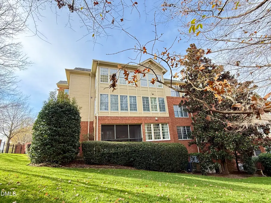 432 W Barbee Chapel Road #432, Chapel Hill, NC 27517 - Image #3