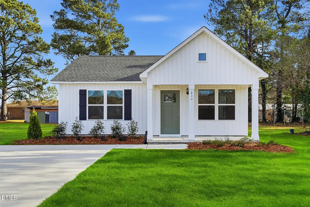 214 Rae Street, Warsaw, NC 28398 - Image #1
