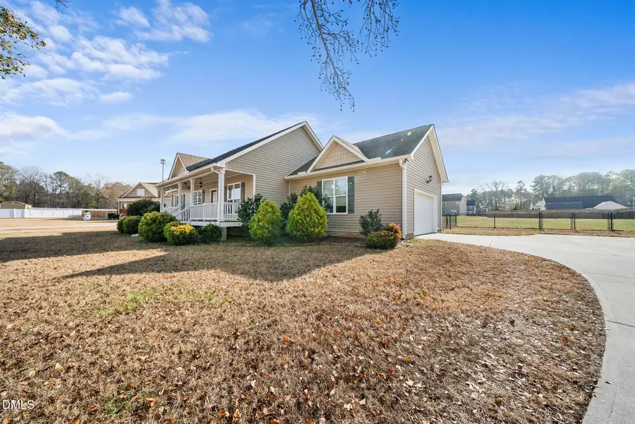 105 Rose Petal Court, Zebulon, NC 27597 - Image #3