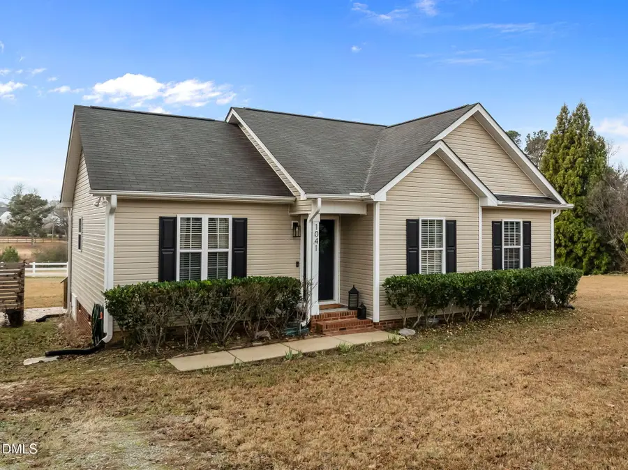 1041 Parkers Ridge Drive, Fuquay Varina, NC 27526 - Image #2