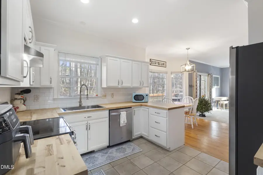 207 Forest Run Place, Cary, NC 27518 - Image #3