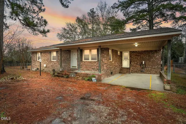 1107 E Mcneill Street, Lillington, NC 27546