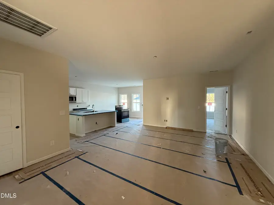 24 W Emily Gardens Drive, Selma, NC 27576 - Image #2