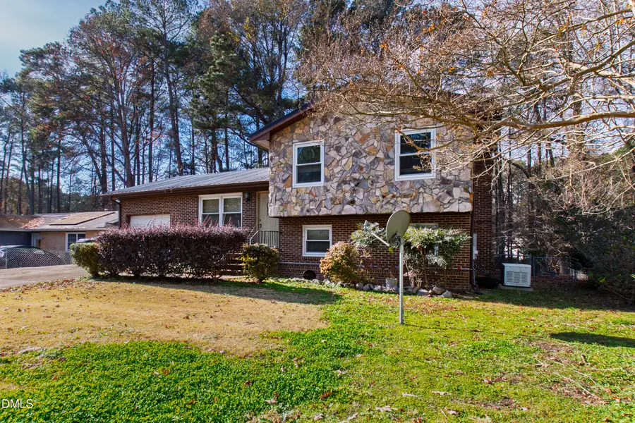 2608 Adcox Place, Raleigh, NC 27610 - Image #2