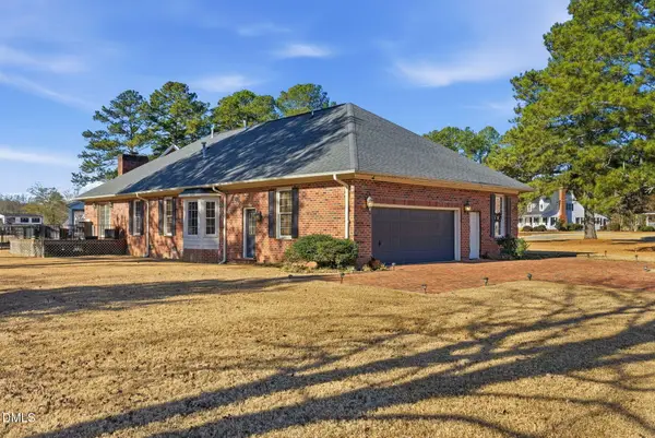 26 Strickland Lane, Lillington, NC 27546