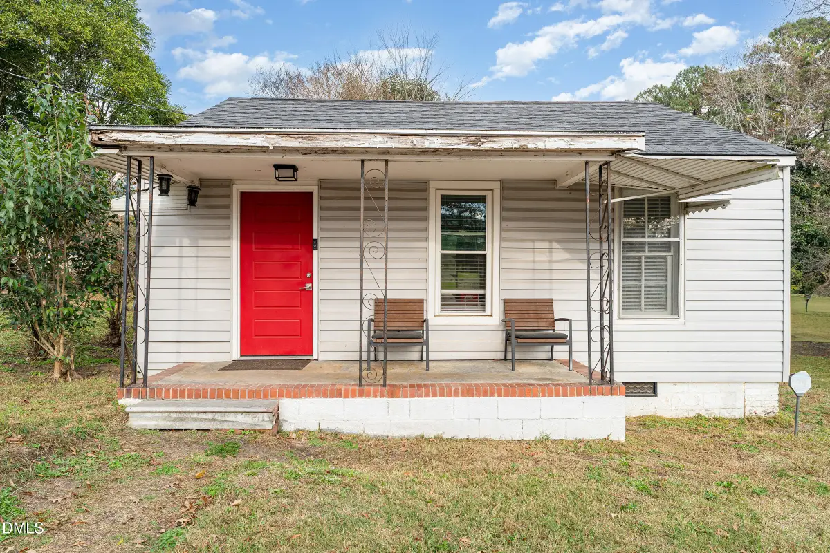 330 E Stallings Street, Clayton, NC 27520 - Image #1