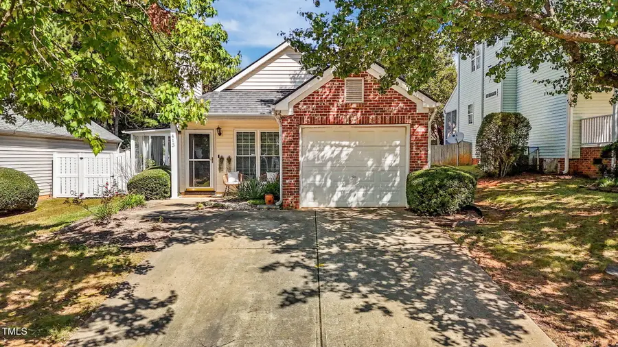 413 Hyannis Drive, Holly Springs, NC 27540 - Image #2