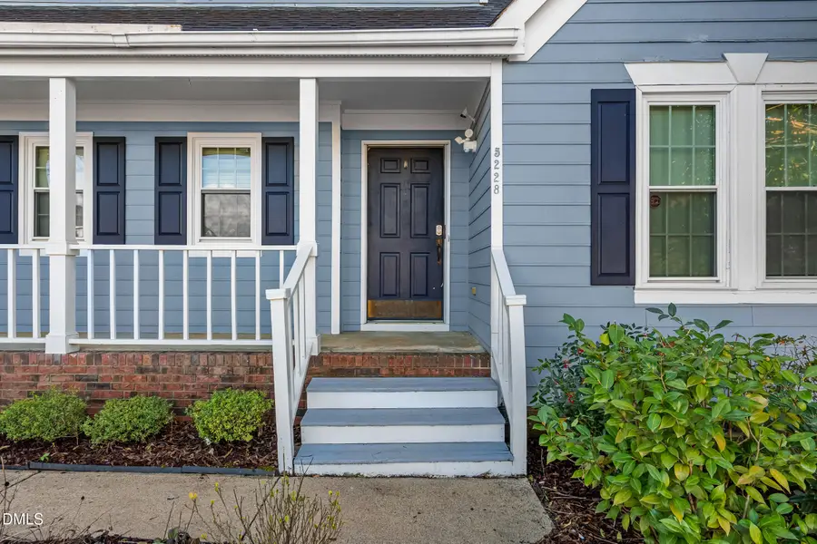 5228 Turf Grass Court, Raleigh, NC 27610 - Image #3